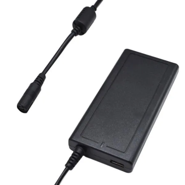 NOVA, Cargador de Dispositivos Portátil. 90W